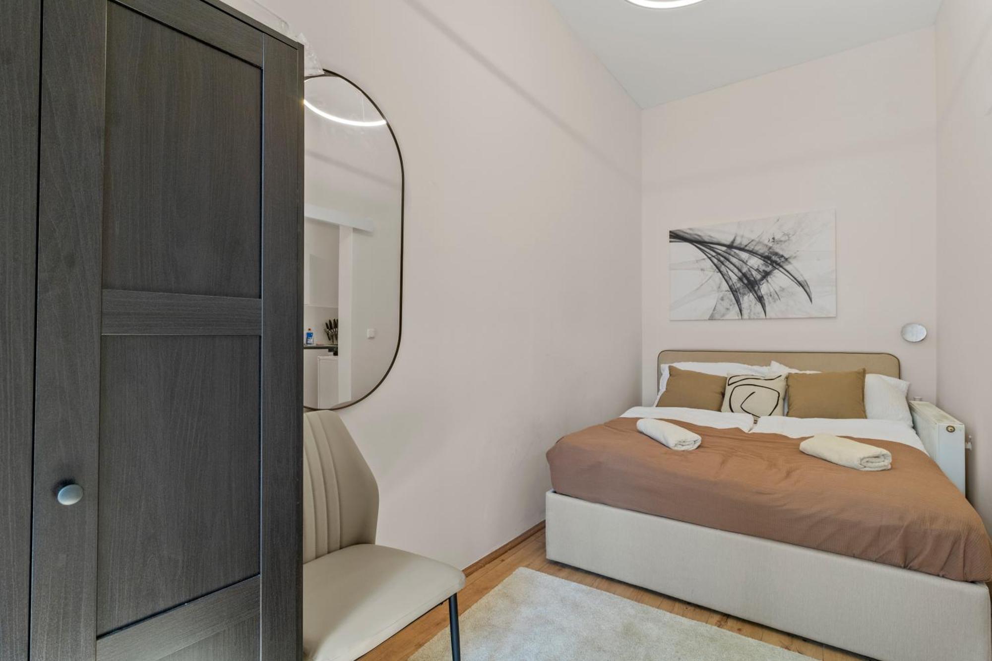 Spacious Apartment, 3 Min To U6 Metro Вена Экстерьер фото