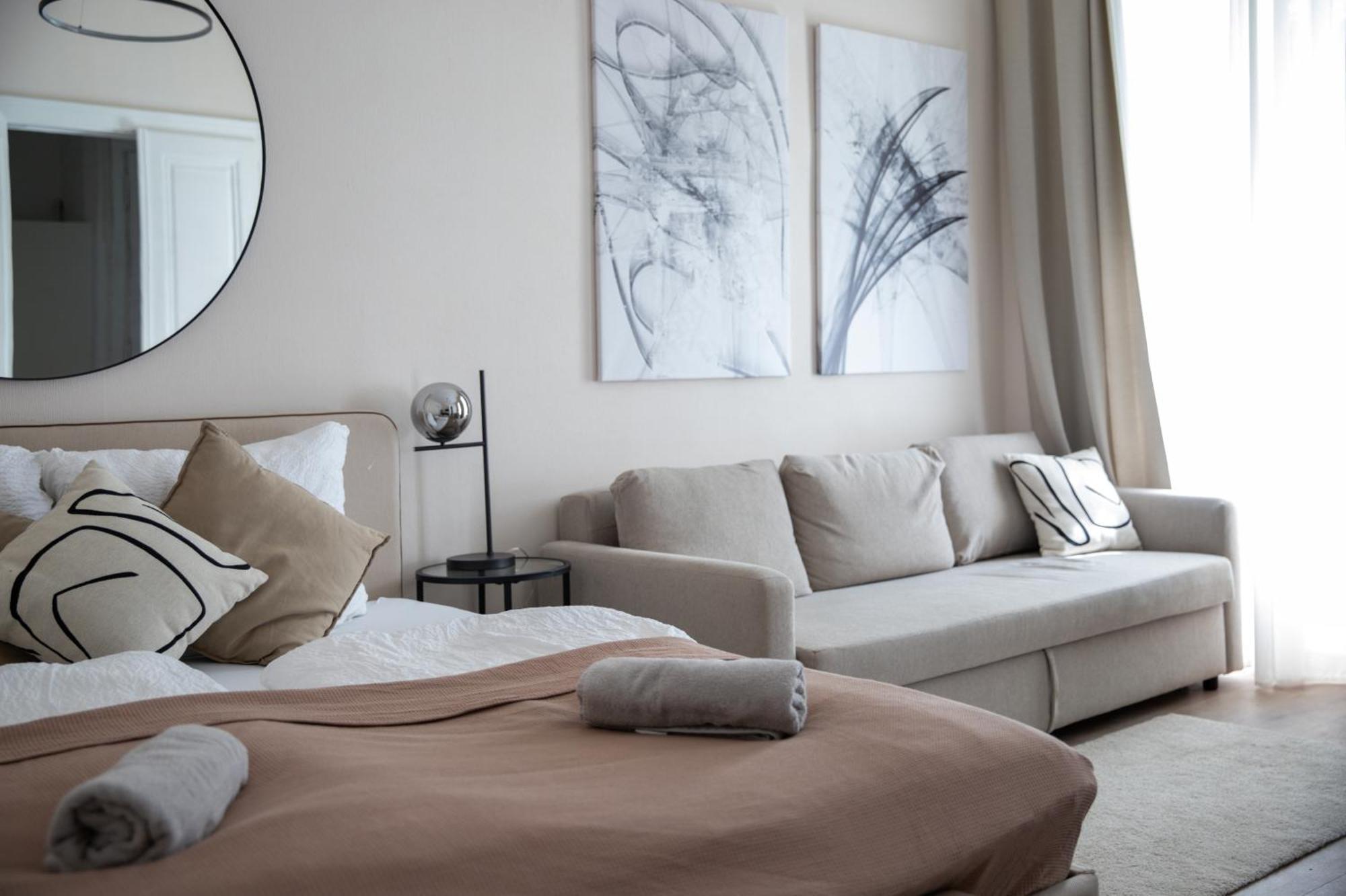 Spacious Apartment, 3 Min To U6 Metro Вена Экстерьер фото